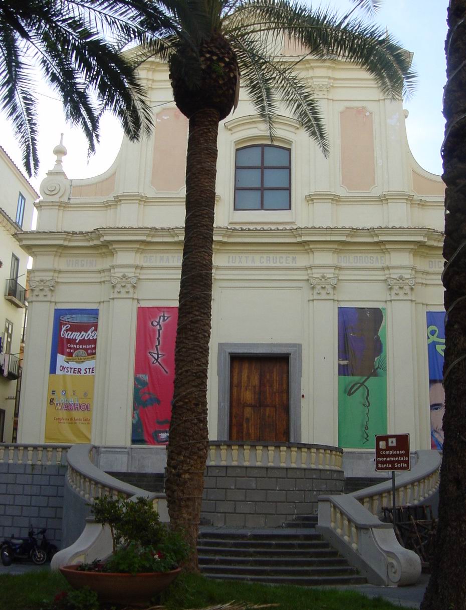 Chiesa dell'Addolorata, scalea e rotonda centrale