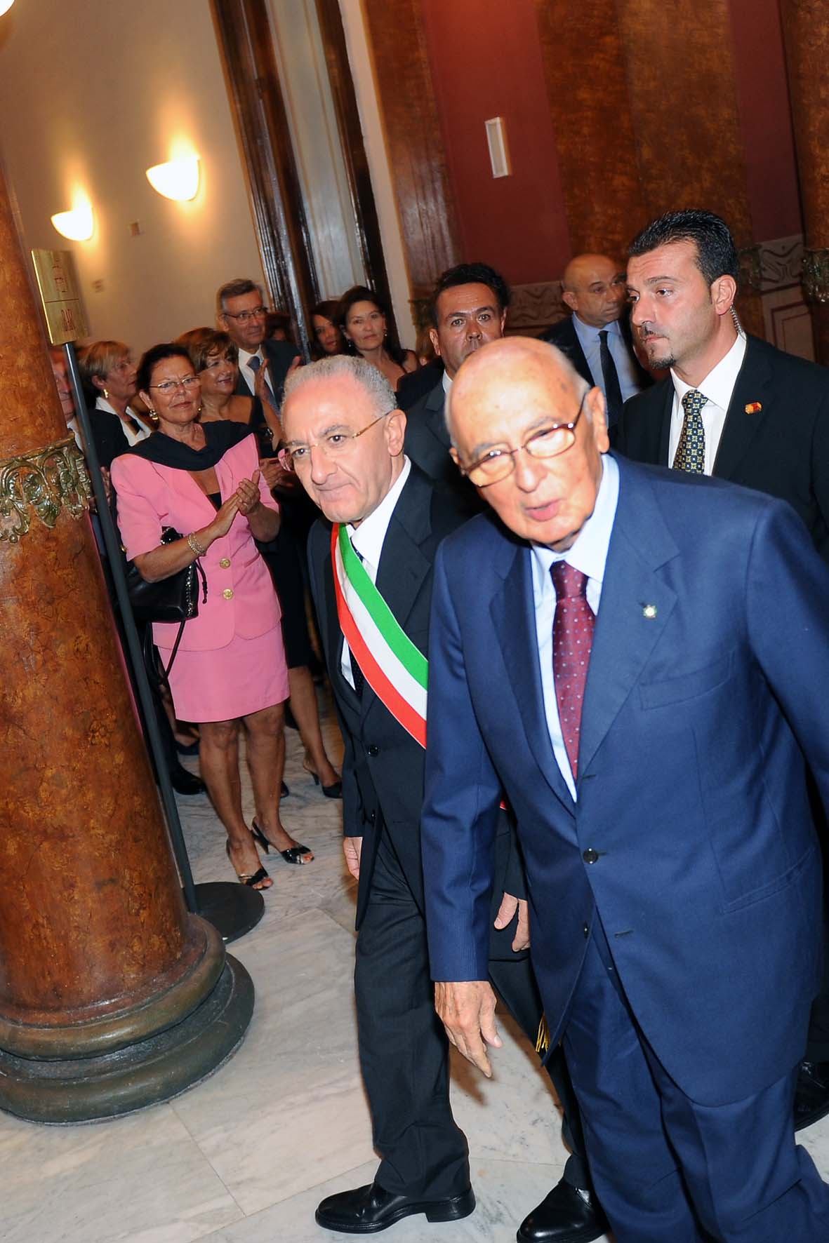 SALERNO saluta il Presidente della Repubblica GIORGIO NAPOLITANO. Teatro Municipale Giuseppe Verdi, martedi' 14 settembre 2010
