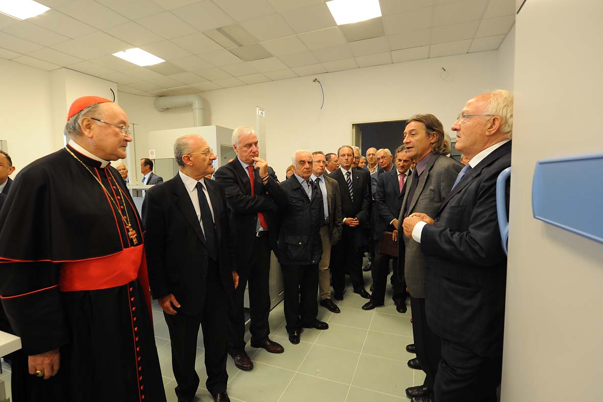 Inaugurato l'Istituto Europeo di Ricerche Biomediche