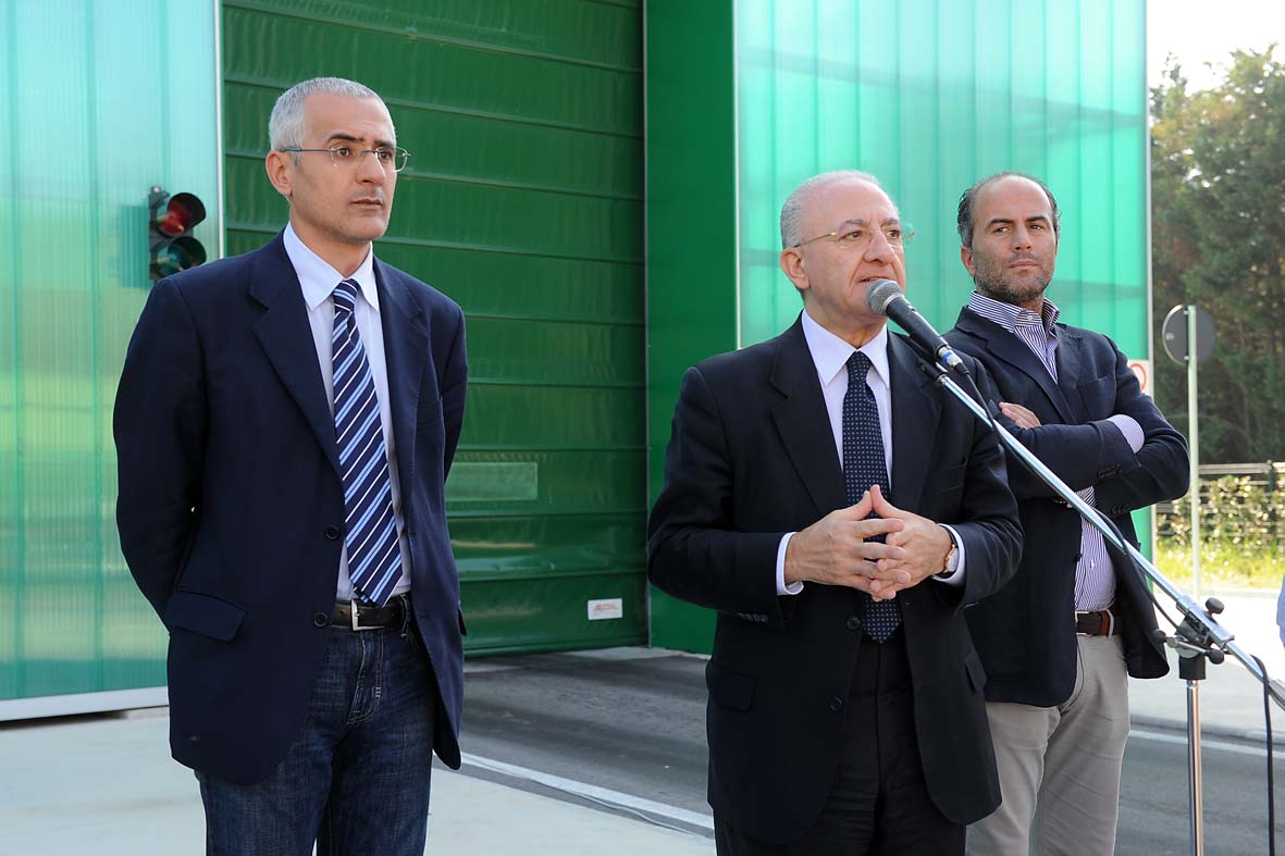 Efficienza energetica, biogas e compost di qualita' all'impianto di compostaggio di Salerno. La visita del Sindaco, 25 ottobre 2012