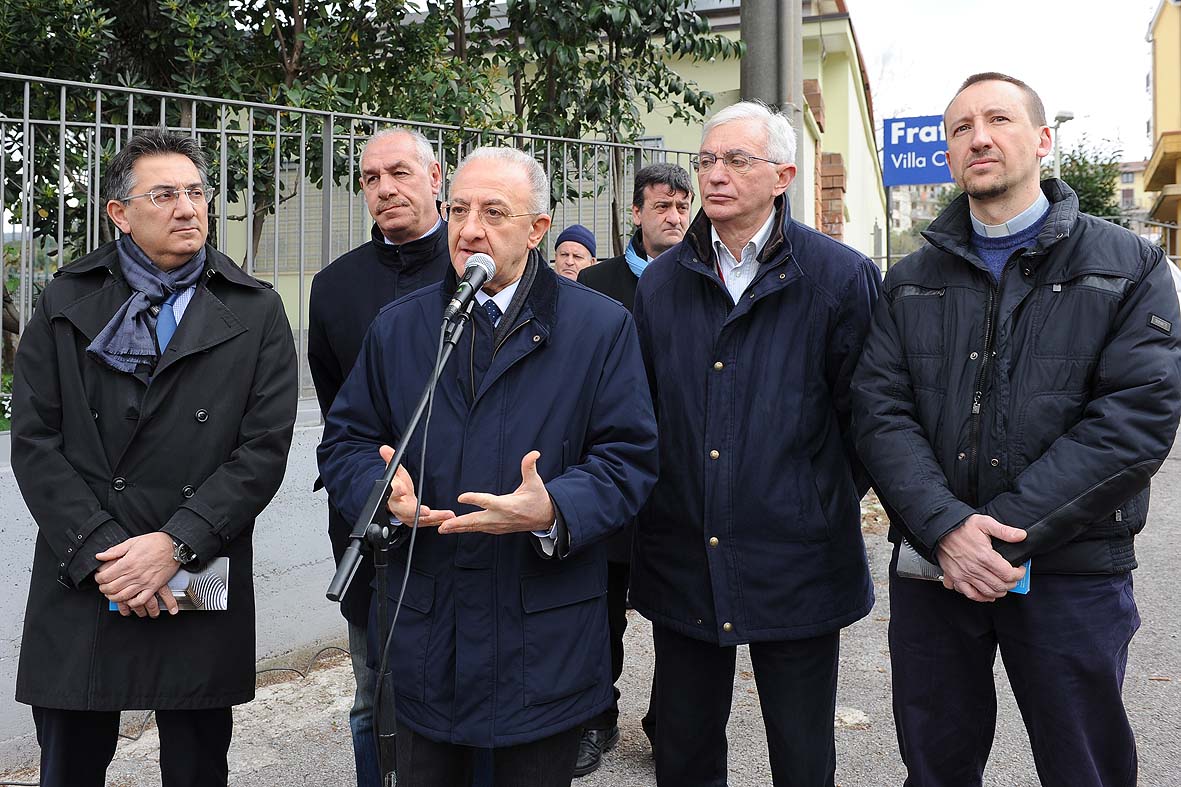 Al via i lavori del sagrato della chiesa di Fratte con il Sindaco Vincenzo De Luca. Salerno, 21 marzo 2011