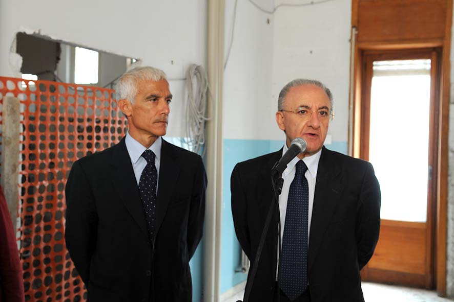 Il Sindaco di Salerno da' il via ai lavori per la realizzazione di un nuovo asilo nido comunale. Via Fusandola, giovedi' 2 luglio 2009