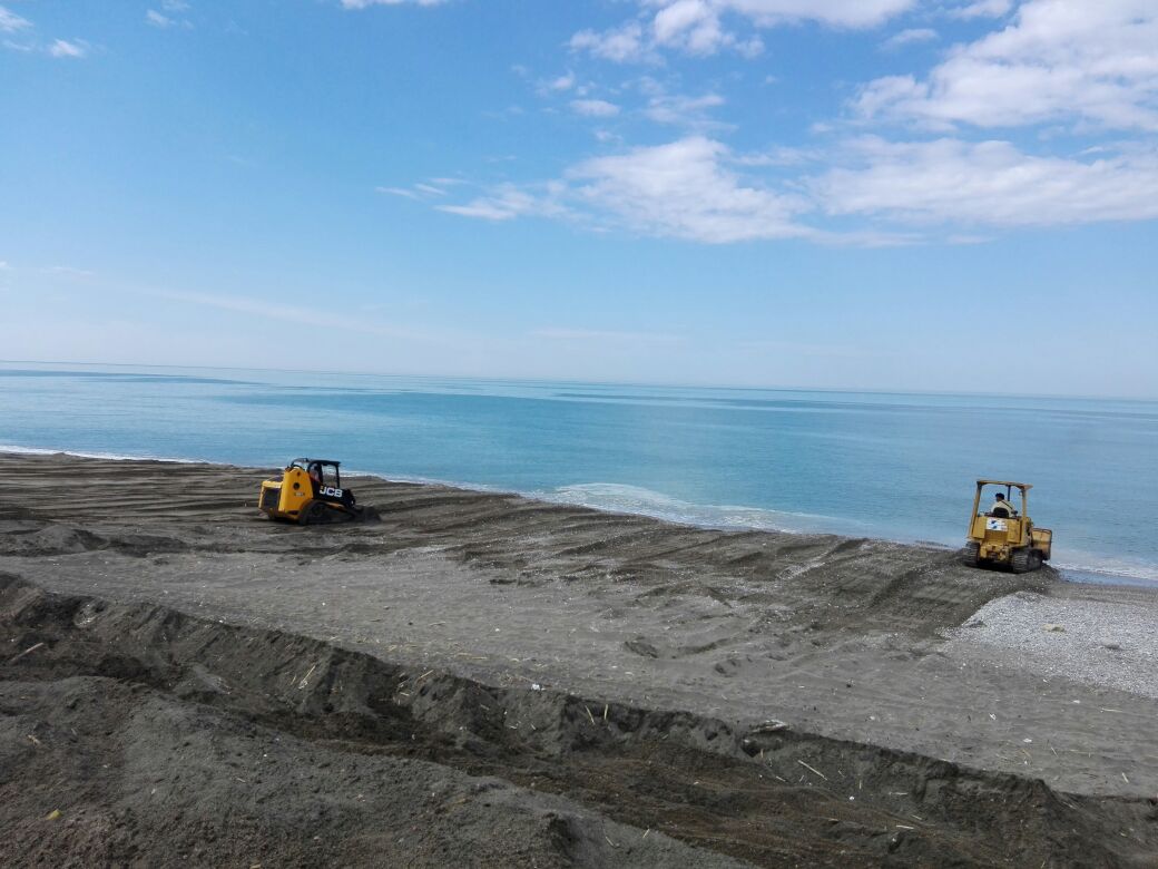 Pulizia spiagge cittadine