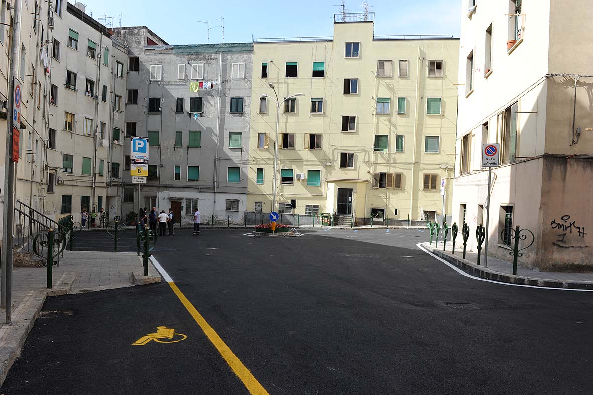 Il Sindaco De Luca inaugura la riqualificata via Mascia, 17 giugno 2010