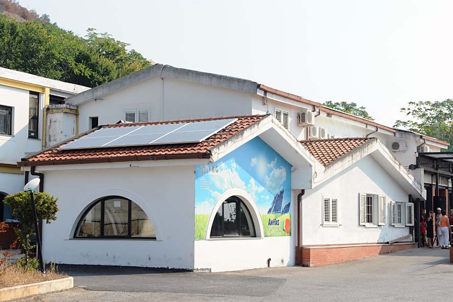 Con il Sindaco De Luca inaugurazione dell'impianto fotovoltaico Anffas. Salerno, 15 settembre 2011