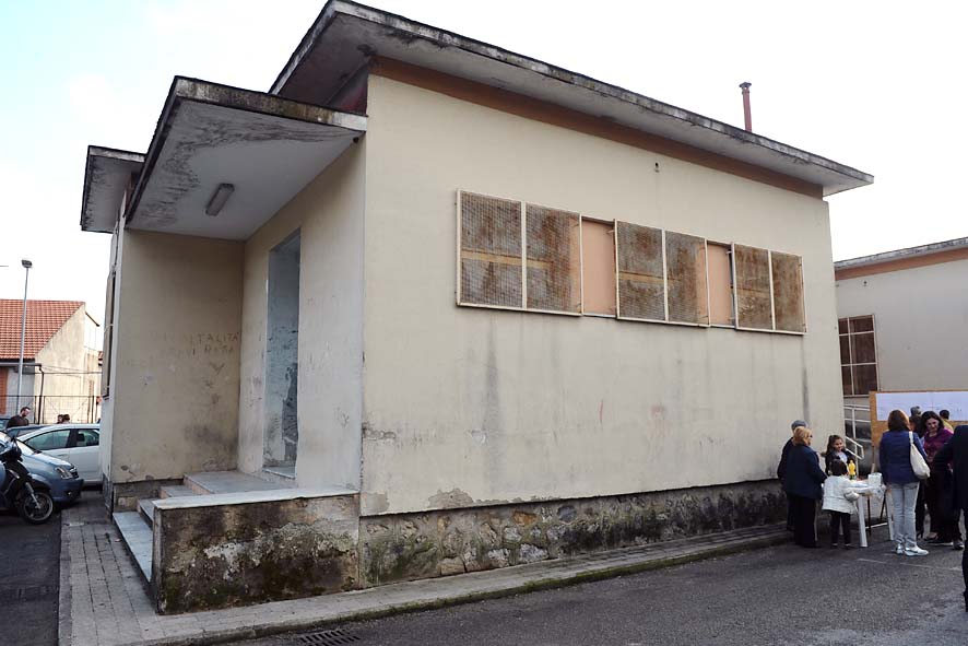 Un nuovo asilo nido a Pastorano. Cerimonia di inizio lavori con il Sindaco di Salerno Vincenzo De Luca. 28 aprile 2011