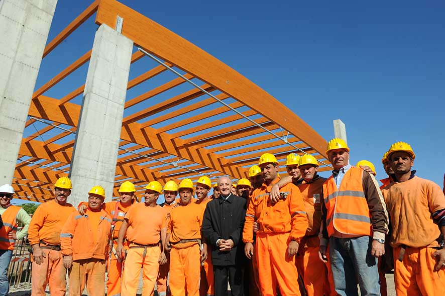 Con il 72% Salerno  il primo capoluogo dItalia per la raccolta differenziata. Il Sindaco visita l'area dove sorgera' l'impianto di compostaggio. 16 ottobre 2009