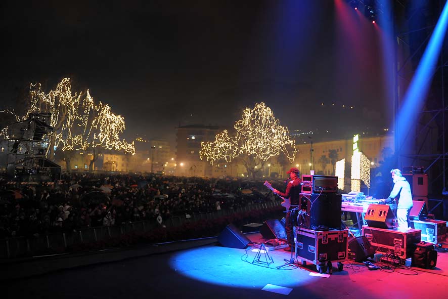 Capodanno in piazza a Salerno. Piazza della Liberta', 31 dicembre 2009