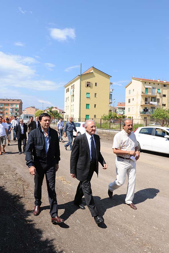 Mariconda, 25 giugno 2009: inizio lavori strada di collegamento via Tofane-Via Premuda e costruzione di un campetto sportivo