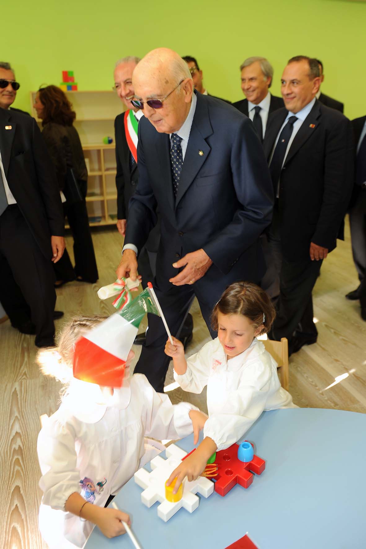 SALERNO saluta il Presidente della Repubblica GIORGIO NAPOLITANO. Inaugurazione dell'Asilo Nido Pio XII, martedi' 14 settembre 2010