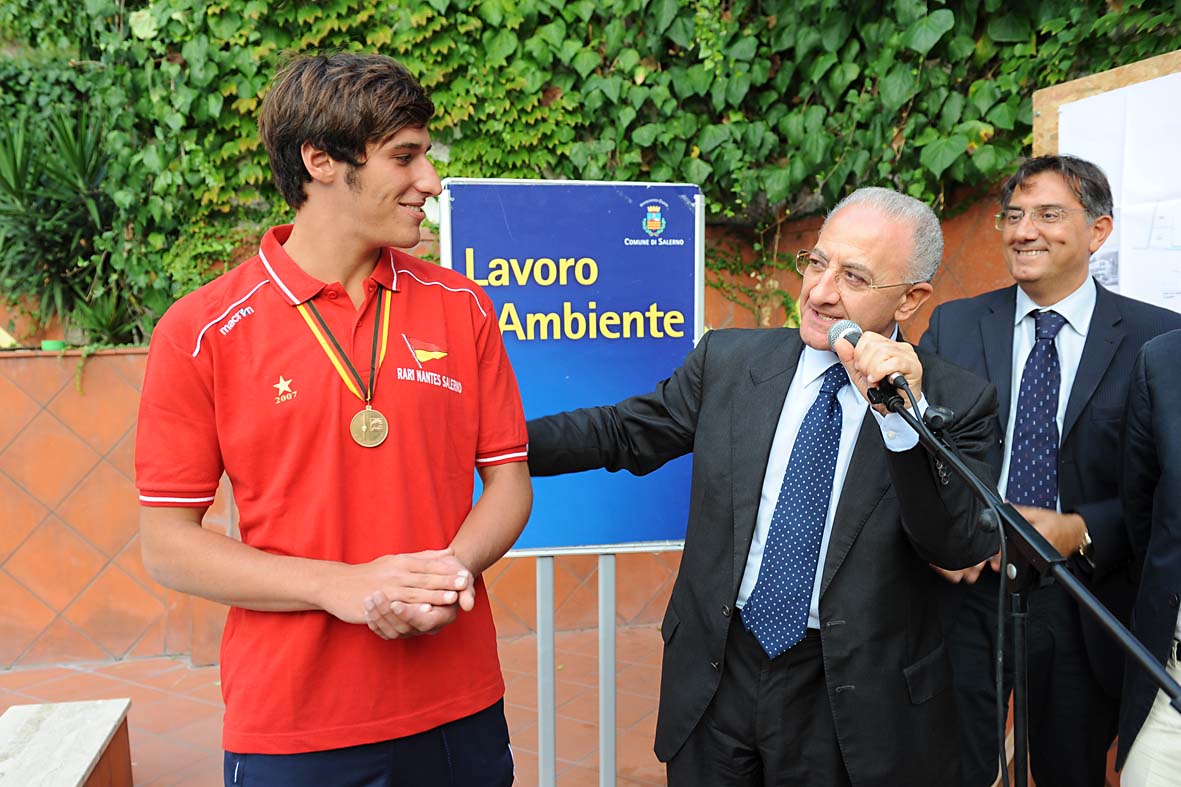 Al via i lavori di copertura della Piscina Nicodemi. Salerno, 16 settembre 2010