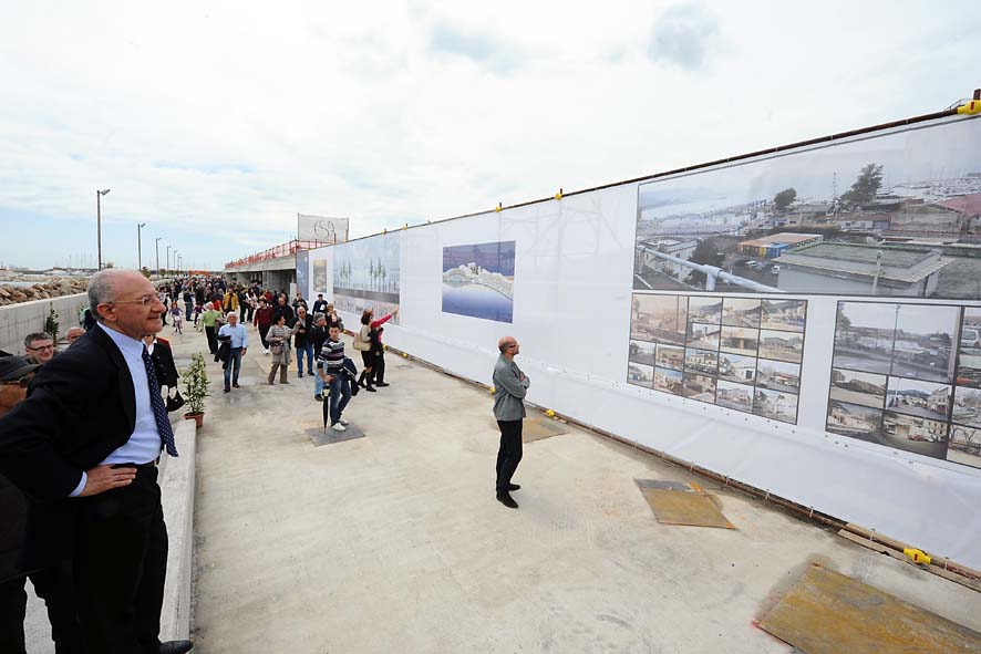 Con il Sindaco di Salerno Vincenzo De Luca Porte aperte nel cantiere di  Piazza della Liberta', 1 maggio 2011