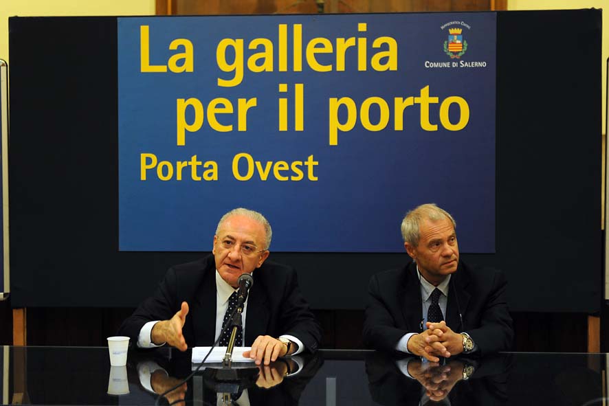 Presentazione del bando per la realizzazione del progetto Salerno Porta Ovest . Comune di Salerno, 27 aprile 2011