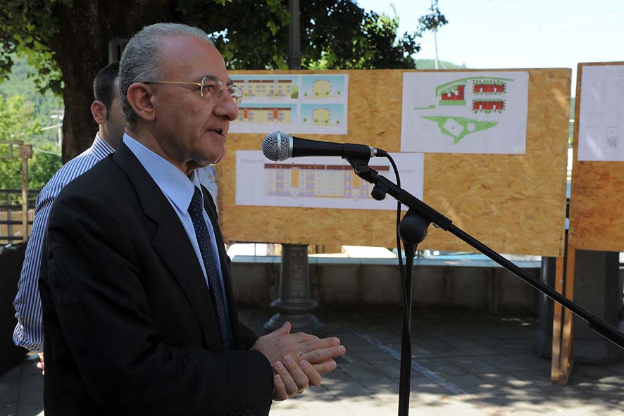 Inizio dei lavori per la realizzazione di 47 alloggi a Rufoli di Ogliara, Salerno 8 luglio 2010