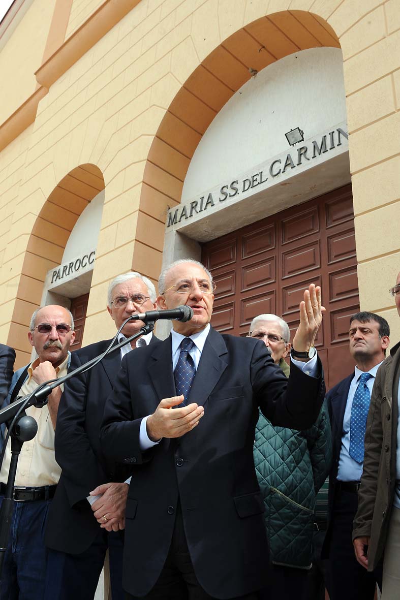 Inaugurazione del nuovo sagrato della Chiesa dei Salesiani. Salerno, 4 maggio 2010