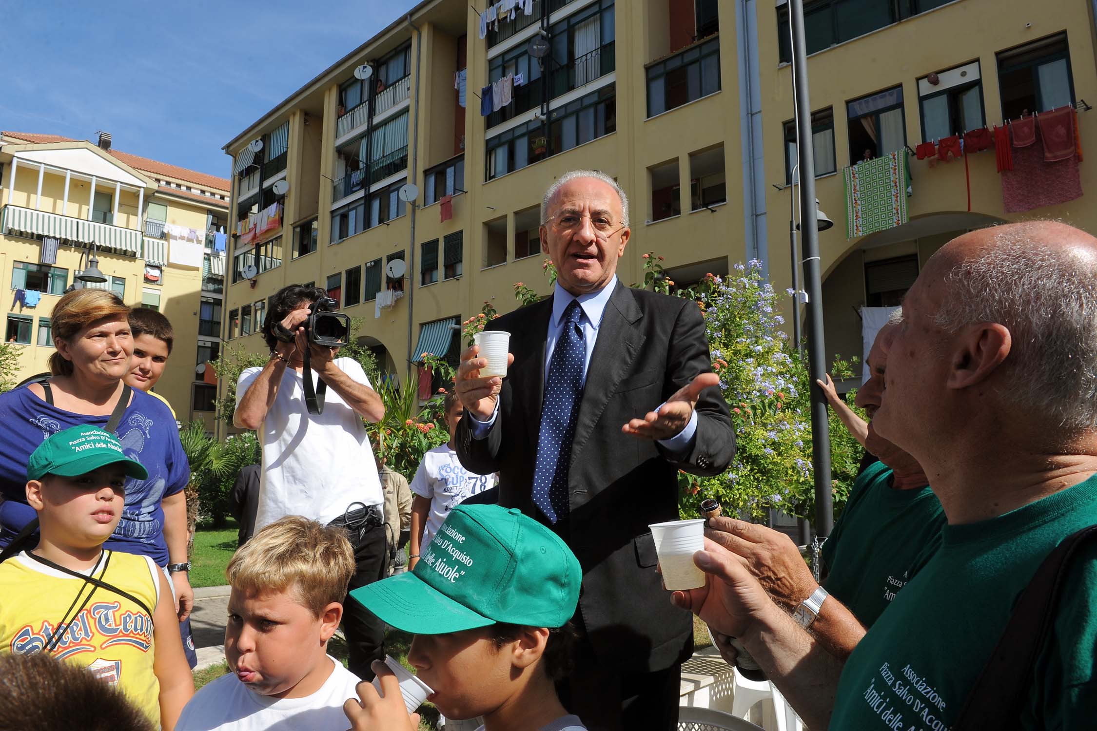 Il Sindaco De Luca inaugura un nuovo parcheggio a Sant'Eustachio. Salerno, 2 settembre 2010