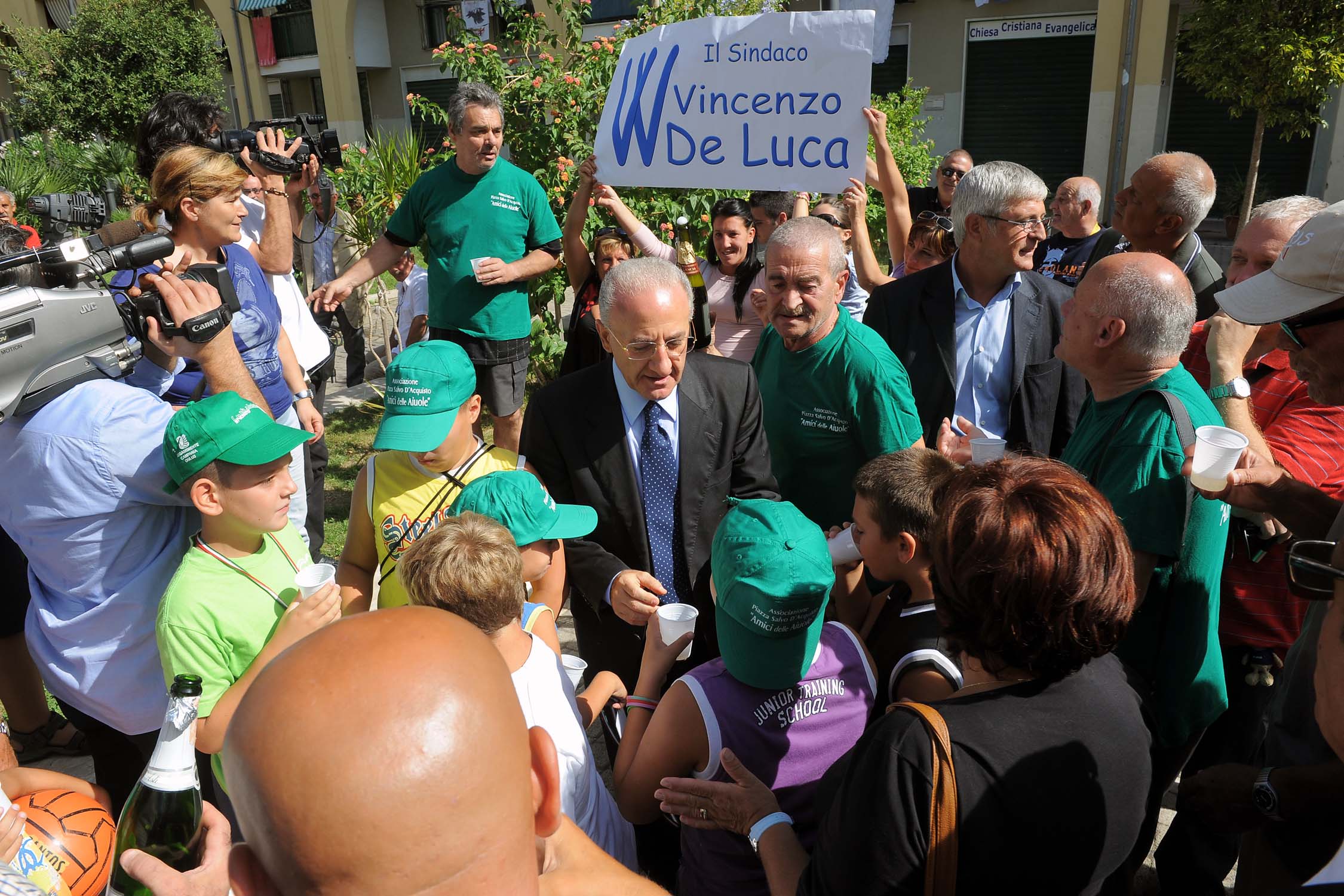 Il Sindaco De Luca inaugura un nuovo parcheggio a Sant'Eustachio. Salerno, 2 settembre 2010