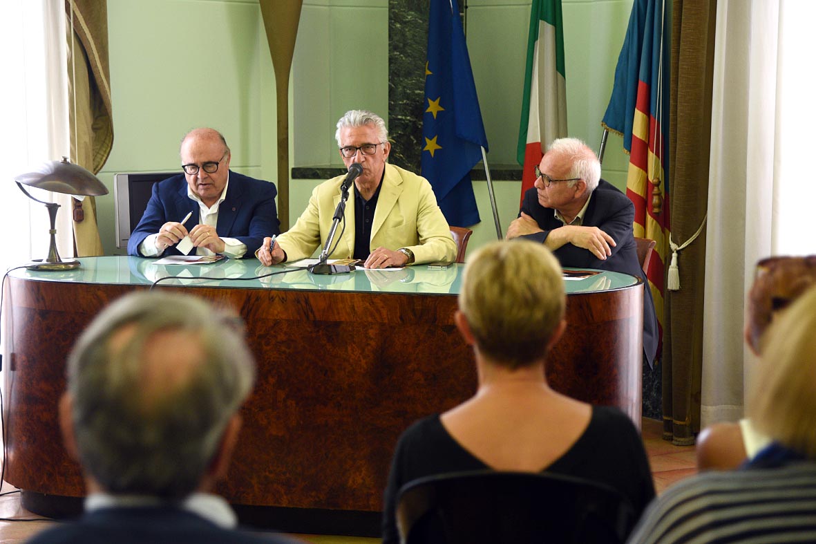 Stagione di prosa 2016/2017 del Teatro Verdi