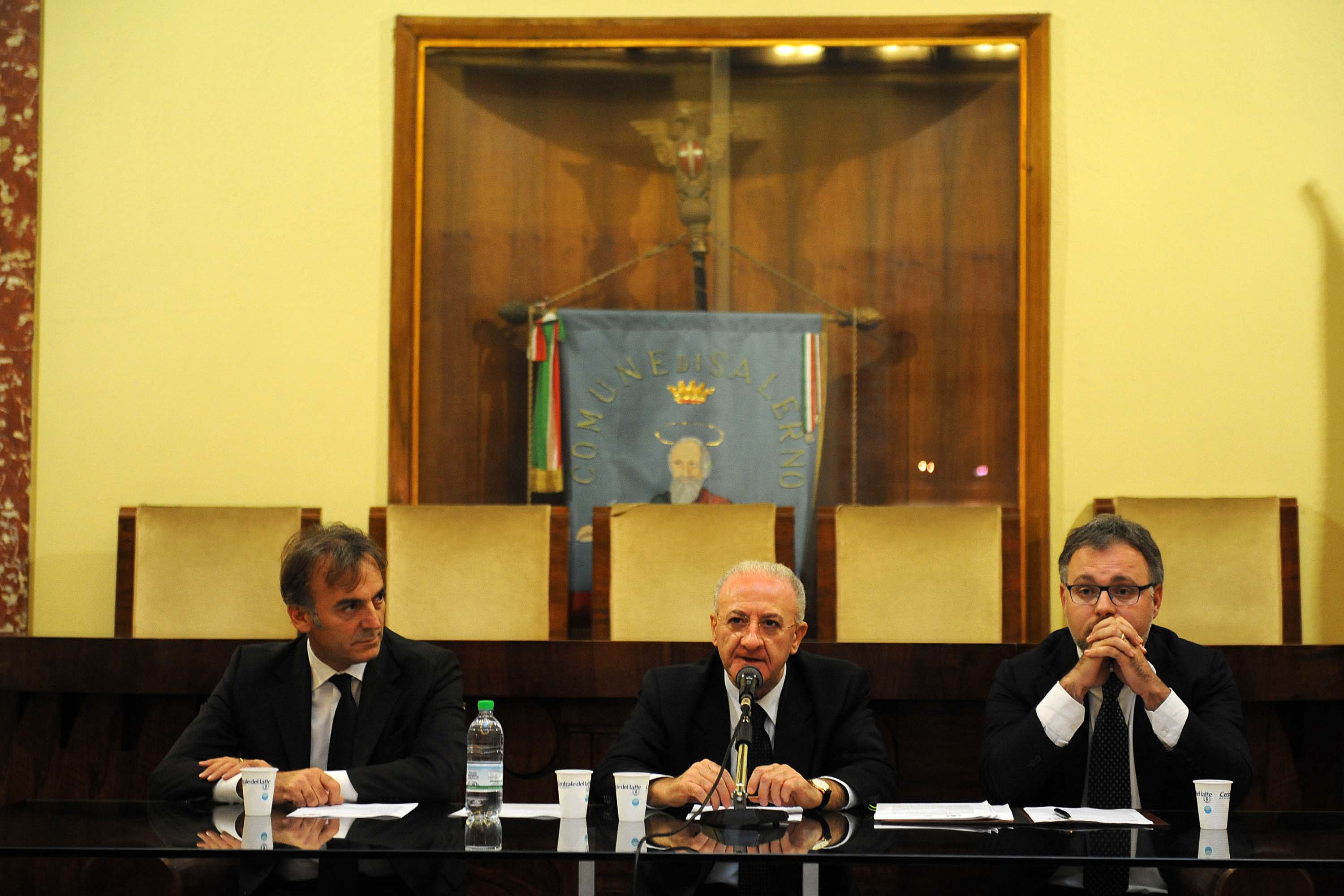 Treni straordinari sulla tratta Salerno-Napoli nel periodo di Luci d'Artista