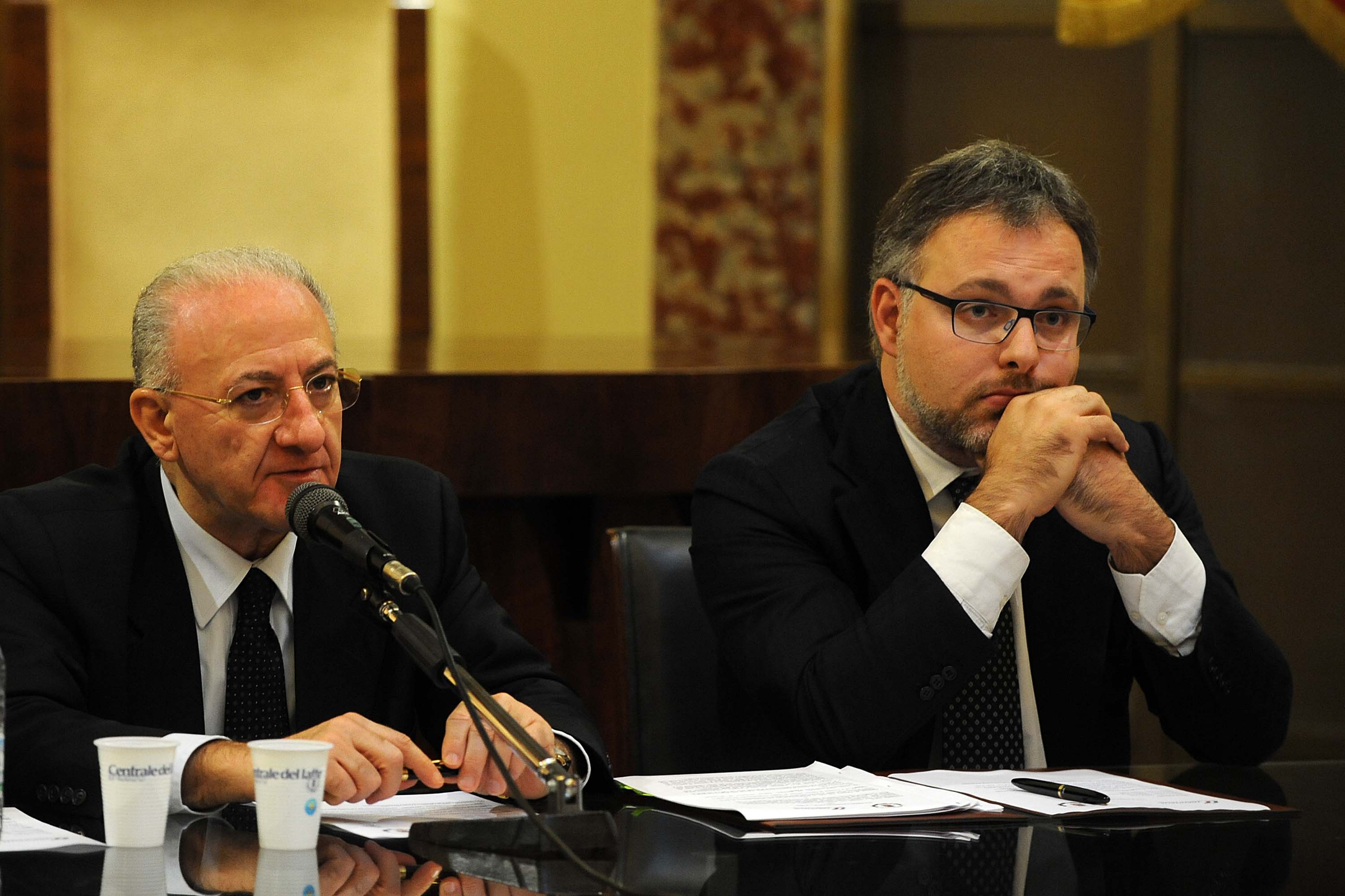 Treni straordinari sulla tratta Salerno-Napoli nel periodo di Luci d'Artista