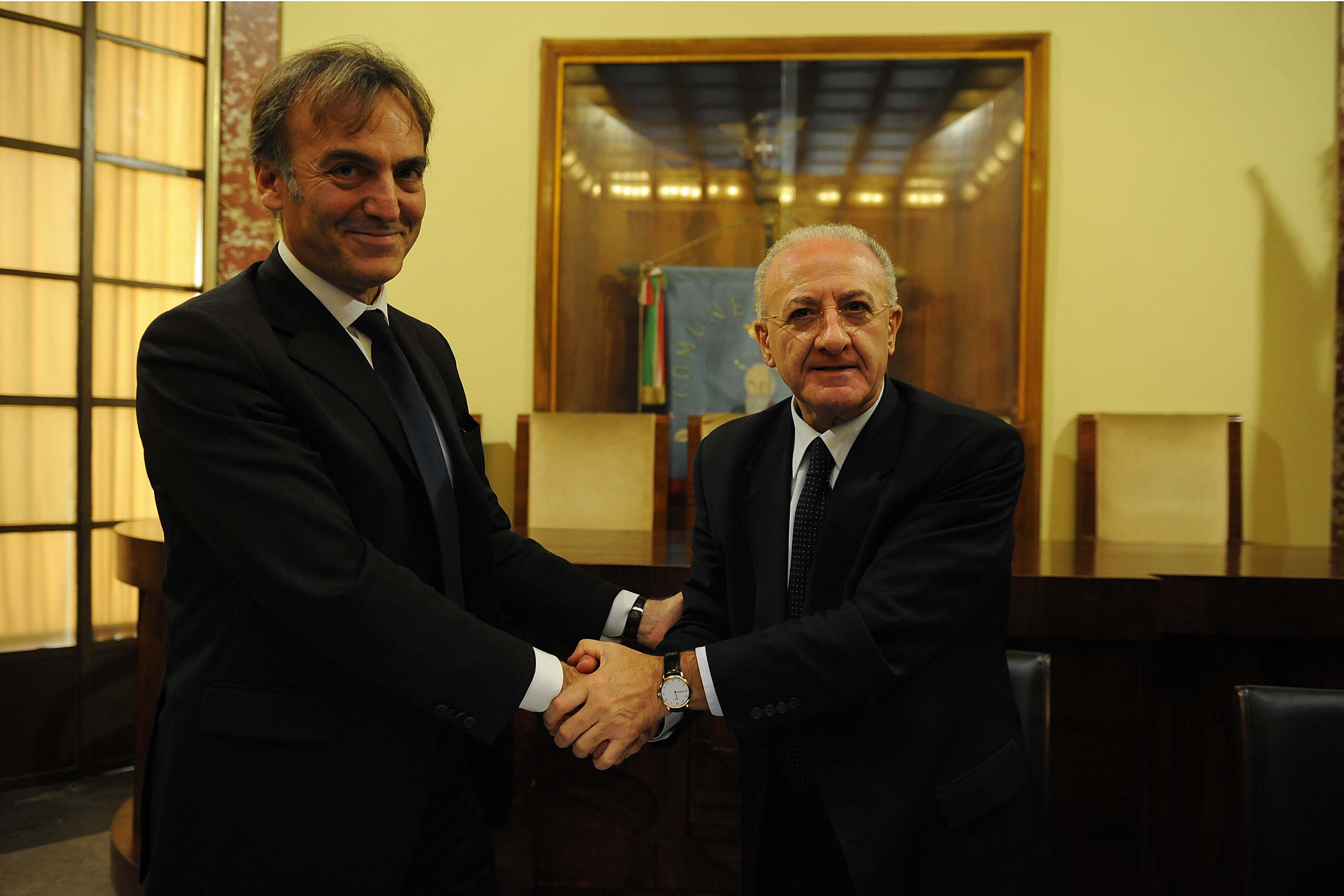 Treni straordinari sulla tratta Salerno-Napoli nel periodo di Luci d'Artista