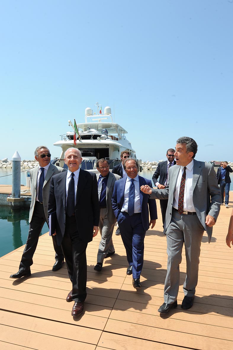 Il Ministro Barca visita il Porto Marina d'Arechi